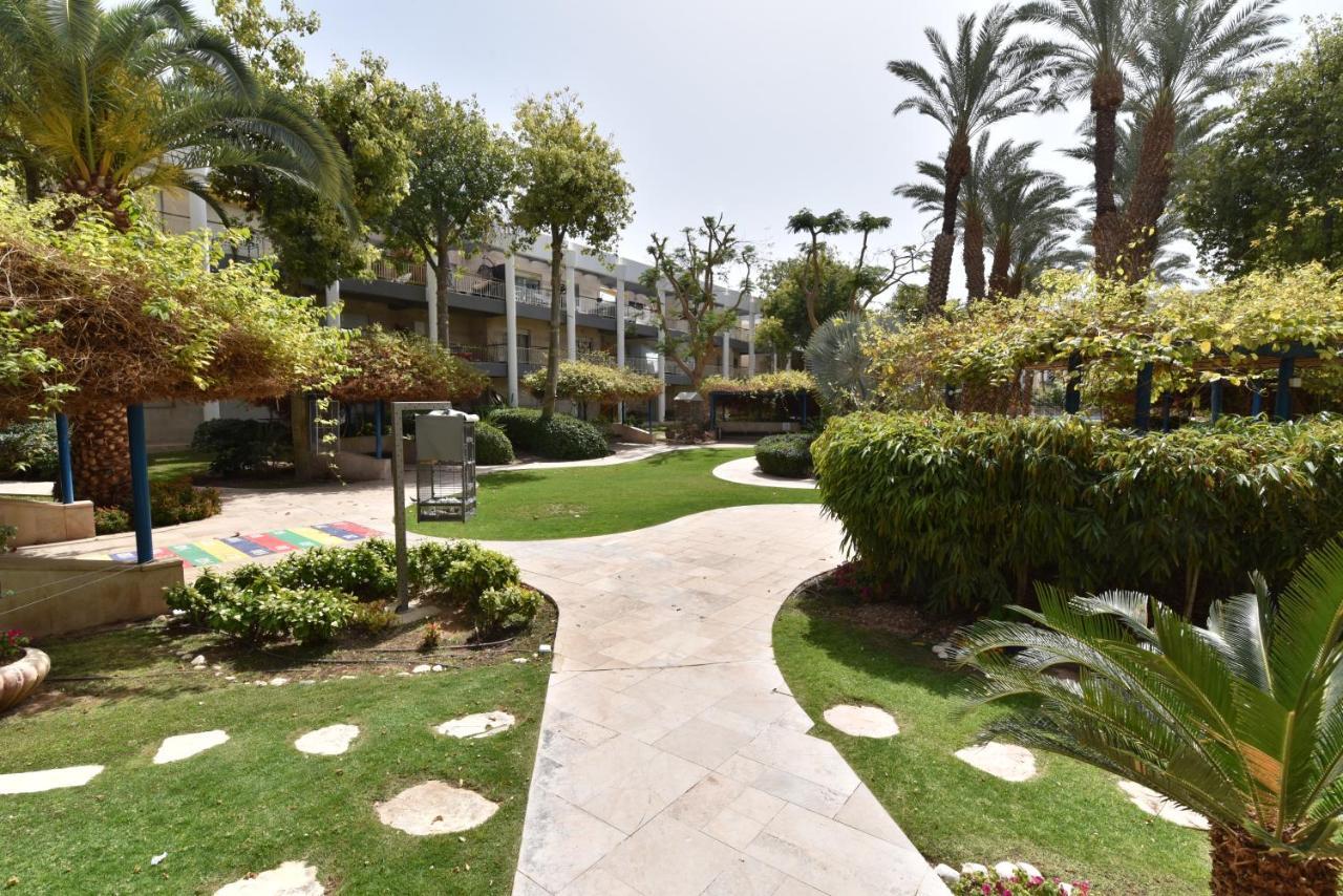 דירת גן דלוקס Apartment Eilat Exterior foto